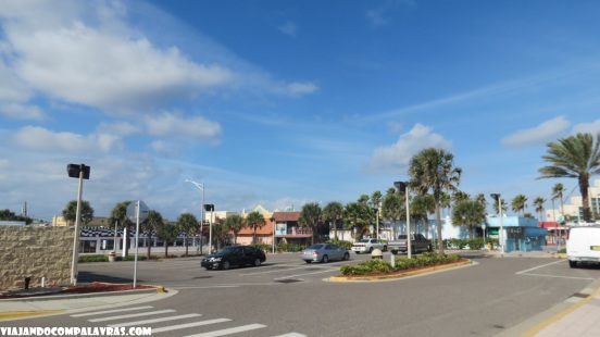 Estacionamento com parquímetro no Breackers Park Daytona Beach Flórida