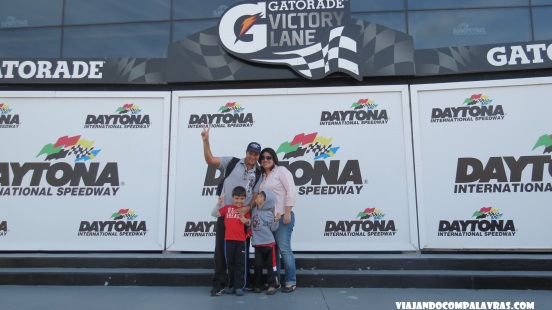 Foto da família do pódio Daytona International Speedway Daytona Beach, Flórida