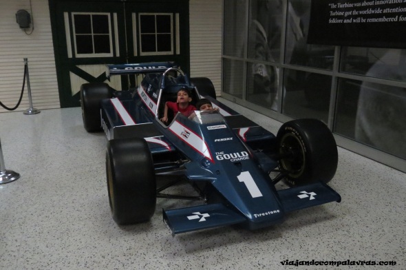 carro de corrida no Hall of Fame no Indianapolis Motor Speedway